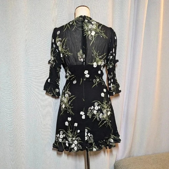 Reformation Black Mini Dress Laurelei Floral Cottagecore Deep V Size 0 - Picture 10 of 11